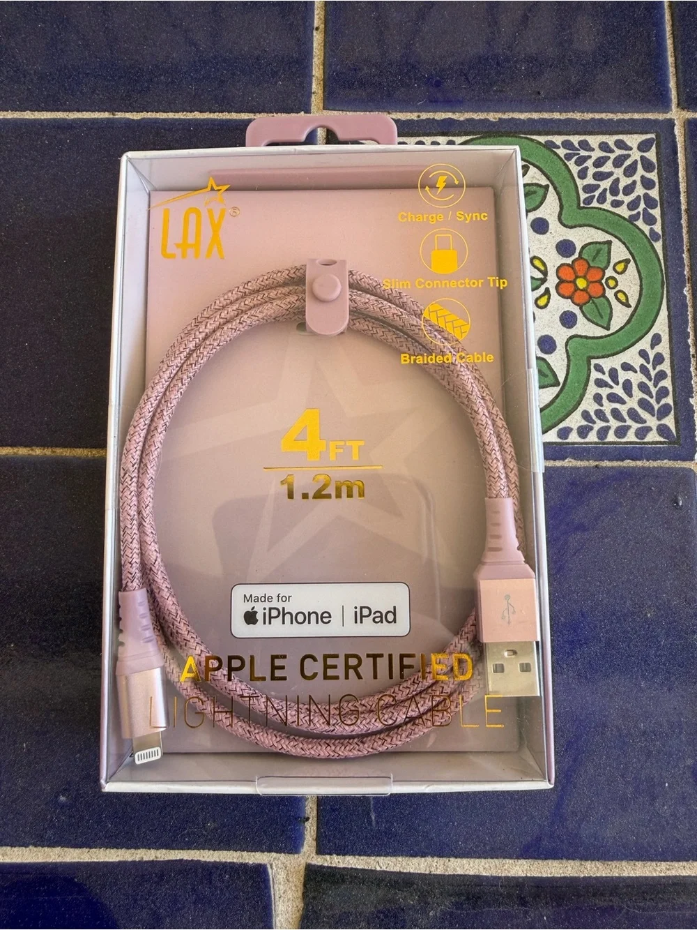NWT LAX Apple Lightning Cable